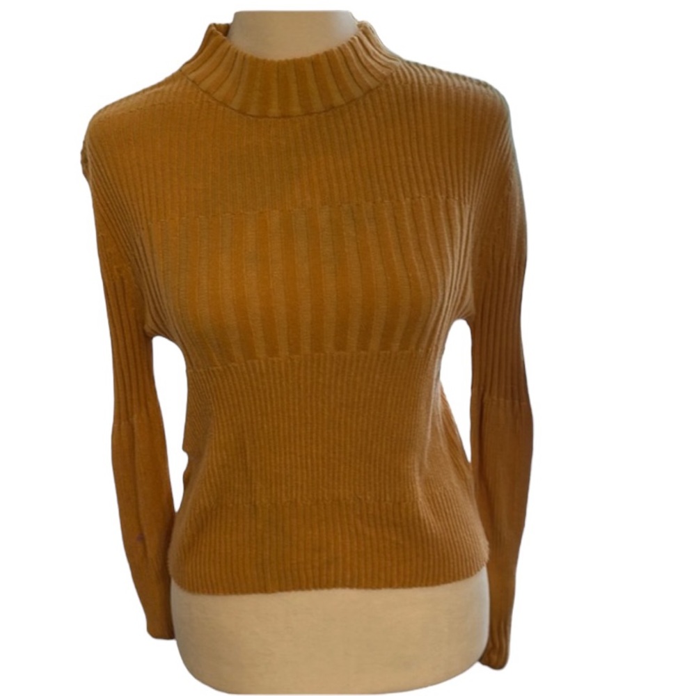 American Eagle women’s long sleeved crop sweater Size Medium